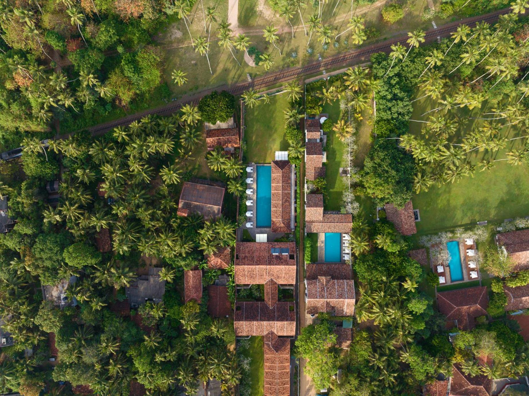 Taru Villas The Long House - ベントータ エクステリア 写真